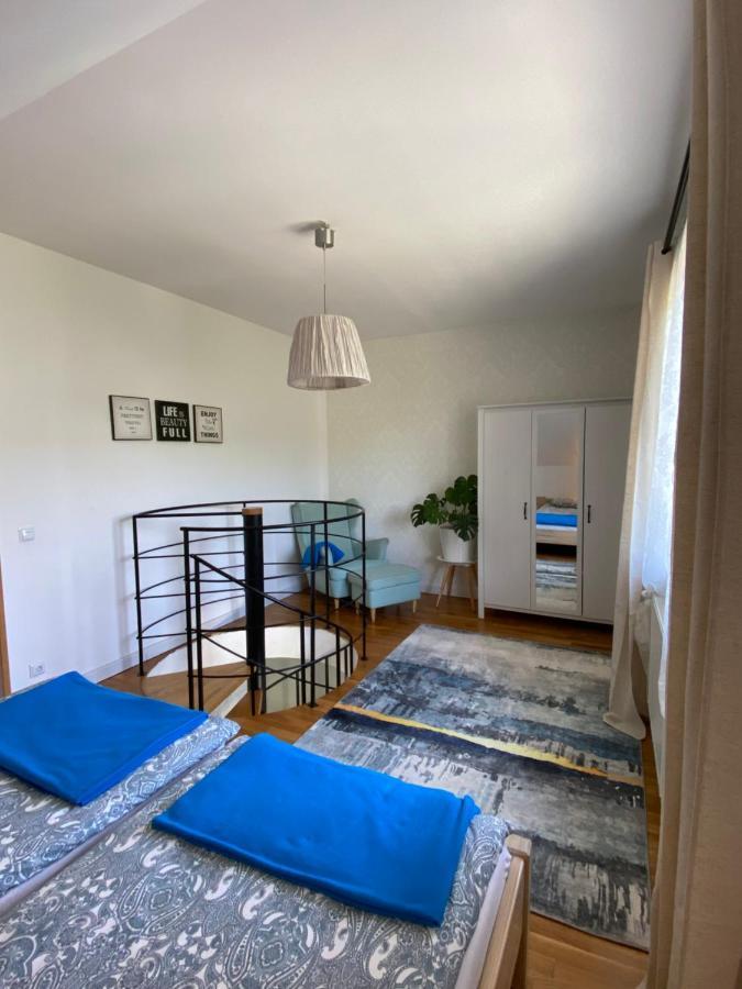 Ferienwohnung Dom Z Widokiem Krynica-Zdrój Exterior foto